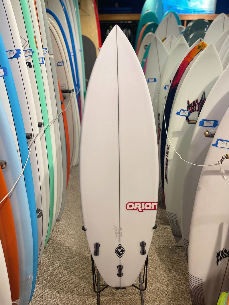 Orion - Menace 2 Carbon Tail Surfboard - FCS II - 5&