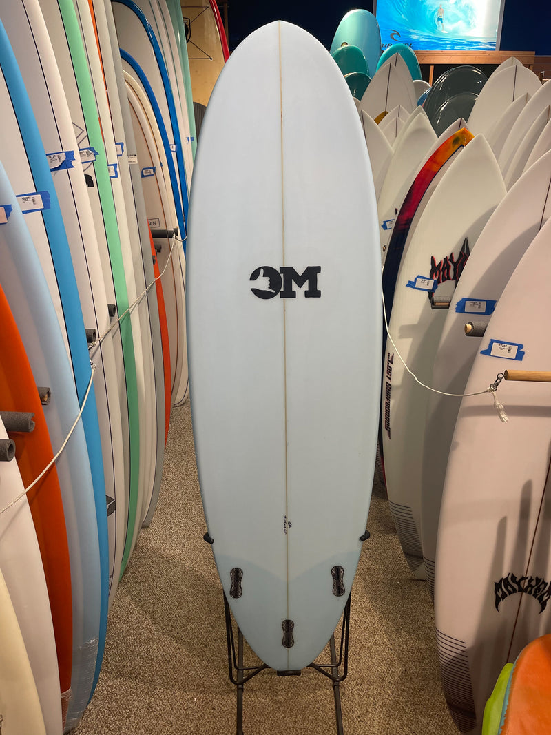 Ocean Magic Surfboard - Pintail Blue - FCS II - 6&